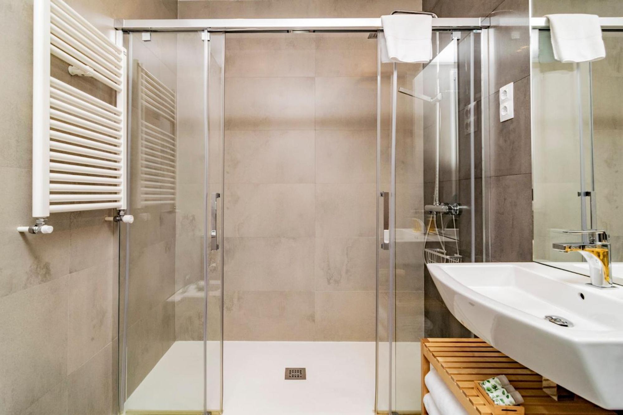Juan Bravo Suites มาดริด ภายนอก รูปภาพ